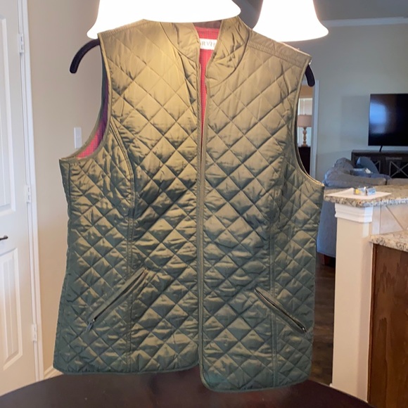 Quilted Orvis Vest - Picture 2 of 6